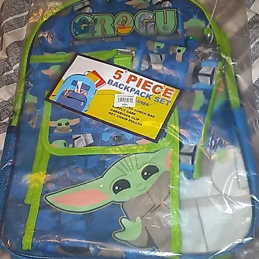 Grogu Star Wars Disney Boys Backpack with extras. Insulated lunch bag,
